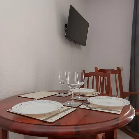 Parque Santiago Iv Апартаменти *